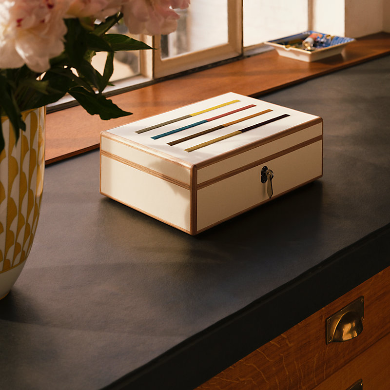 Amalthee Jumping H watch box, large model - Beige | Hermès USA